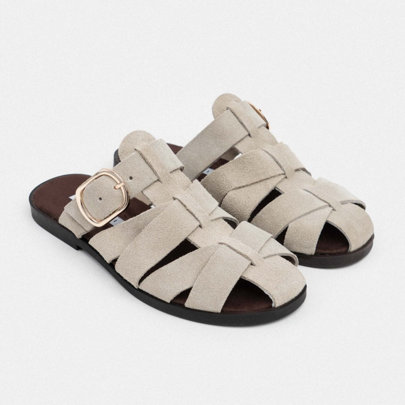 Suede Buckle Flat Slippers