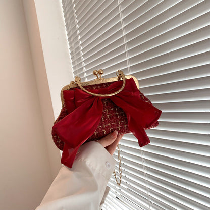 Chic Bow Frame Clutch